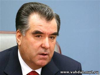 Э. Рахмон поздравил жителей Таджикистана с Днем независимости (полный текст)