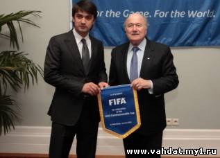 Рустам Эмомали провел переговоры с президентом ФИФА